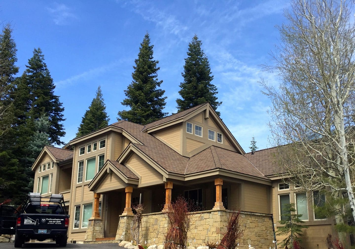 Nevada home with shingle Mills Roofing roof
